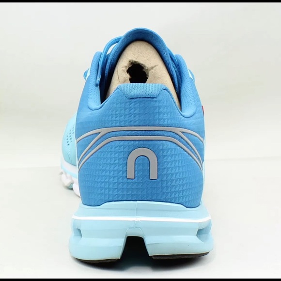 On Running Cloud Cloudflow Sneakers - Picture 7 of 8